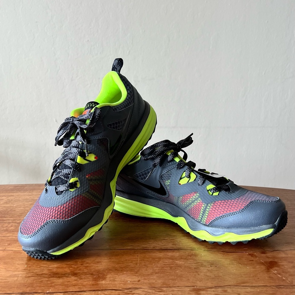 Nike Dual Fusion Trail Shoes Mens 8.5 NEW